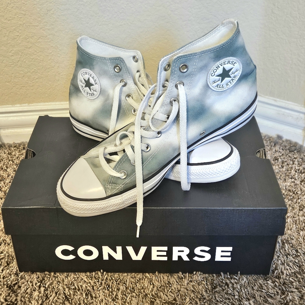 Converse Chuck Taylor All Star High Top Sneakers - Gray/White
